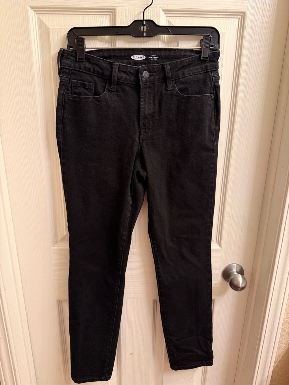 Old Navy Black Straight-Leg Jeans/Power Slim Straight Mid-Rise